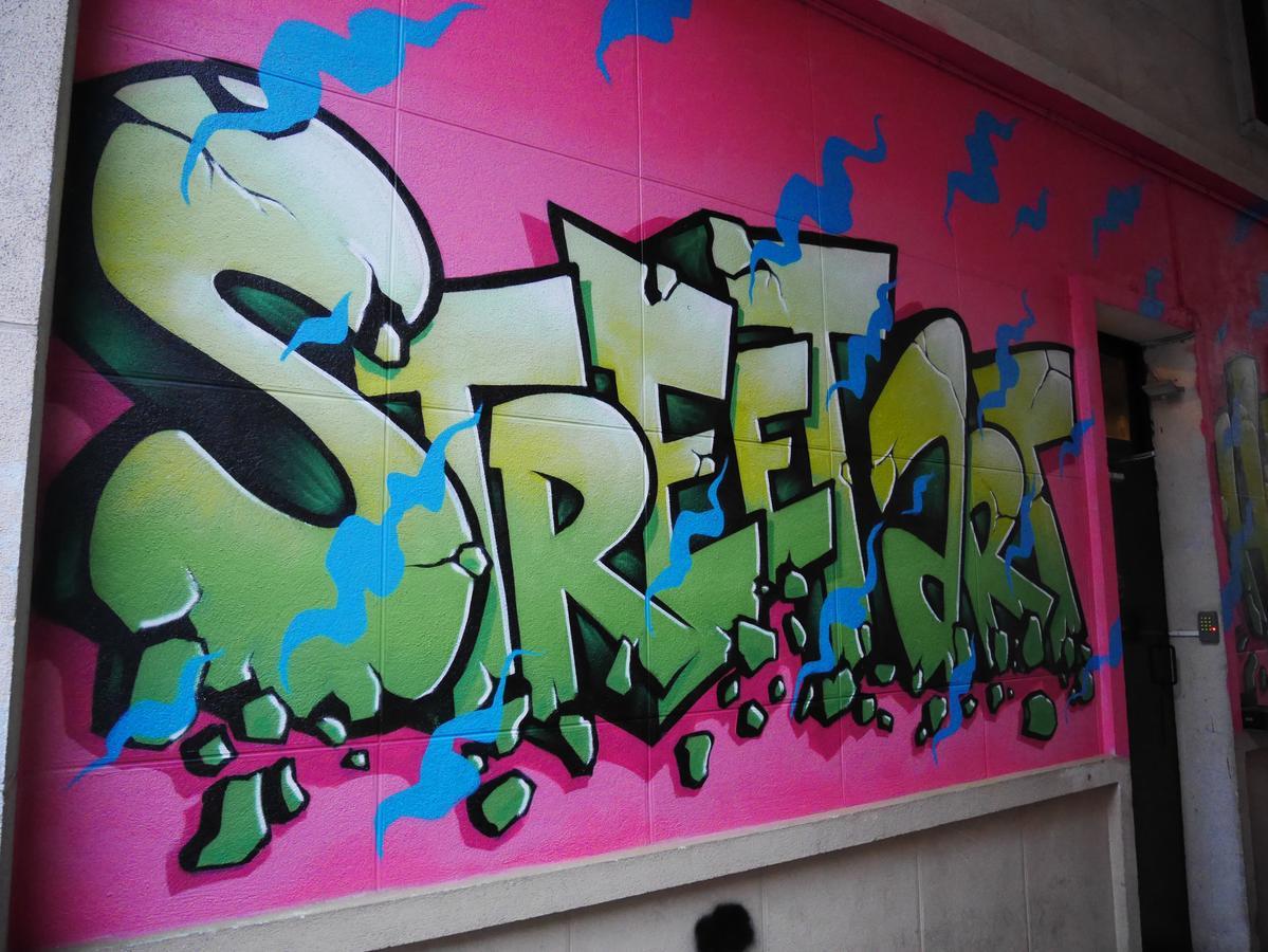 רואן Street Art Hotel מראה חיצוני תמונה